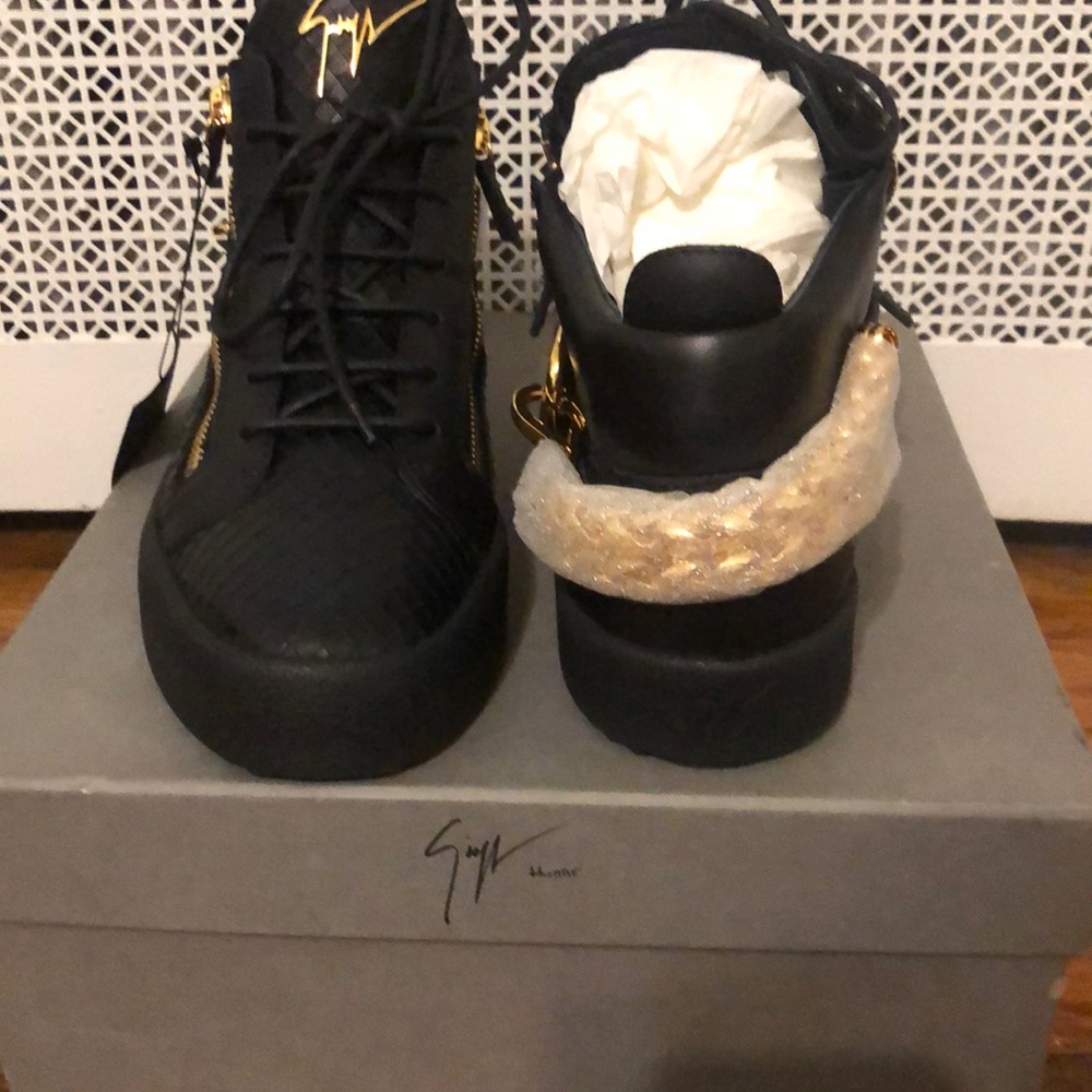 A pair of brand new Giuseppe never worn
